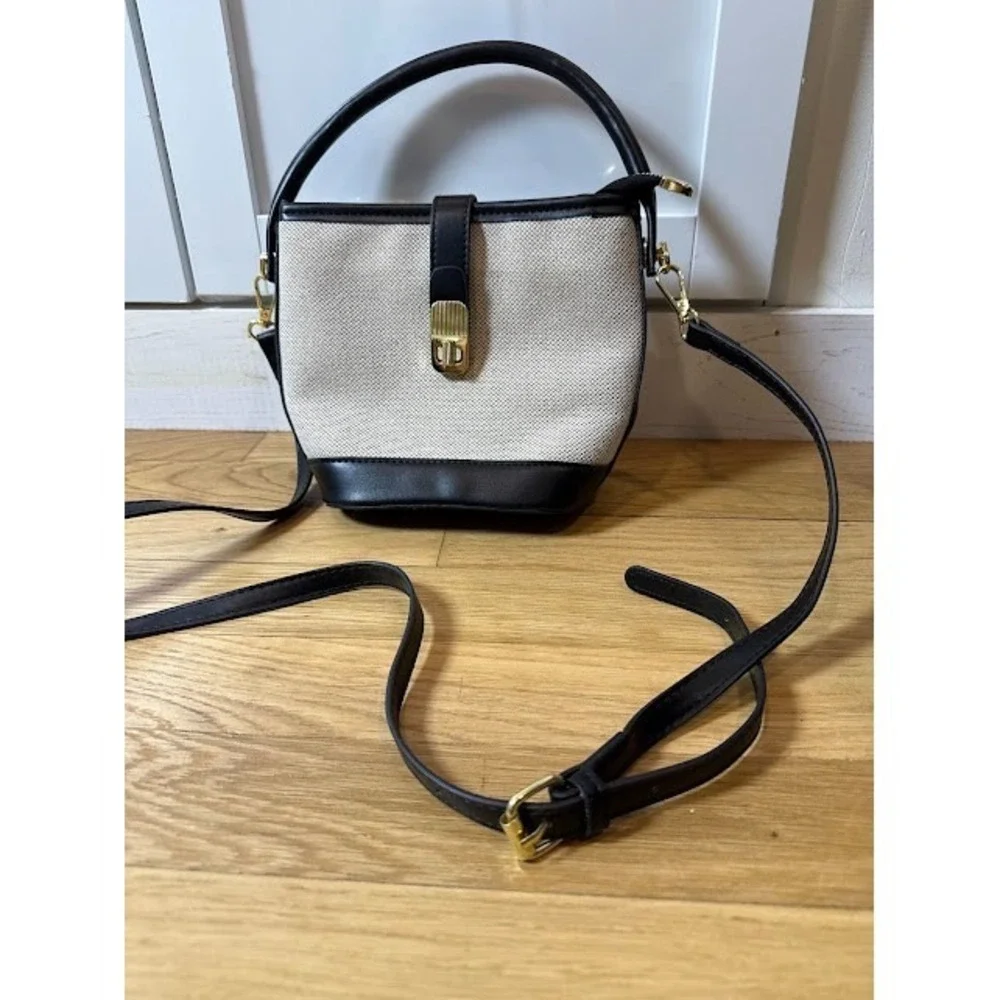 Small Crossbody Bucket Bag Old Money PU Leather Shoulder bag Preppy Cream Black